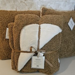 Montauk Luxury Faux Wool Reversible Throw and 2 Pillows